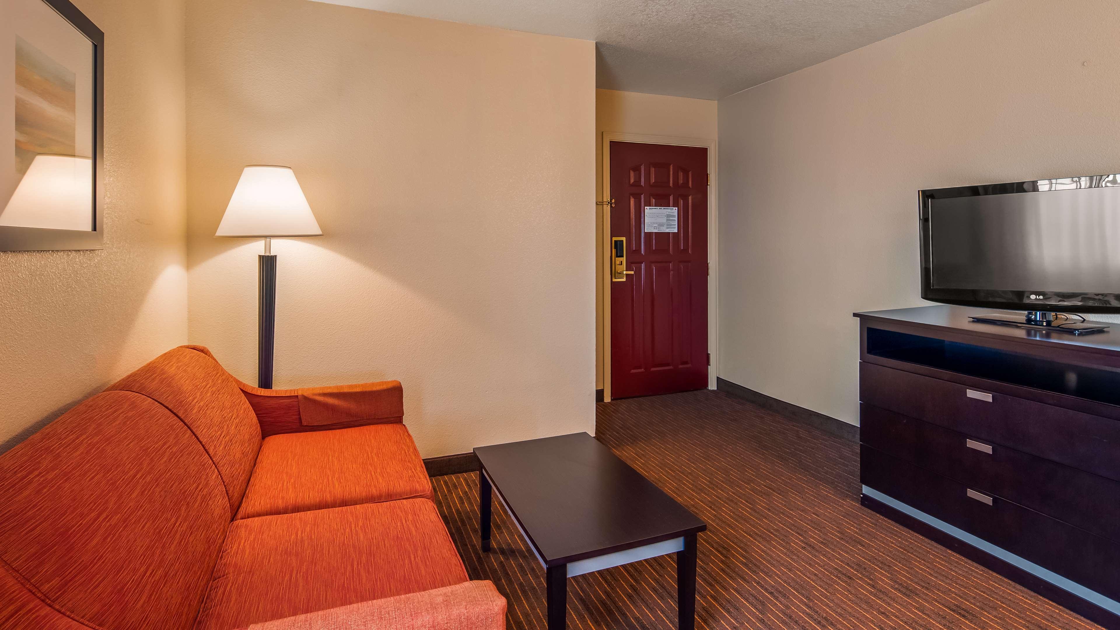 Best Western Luxury Inn Tracy Extérieur photo