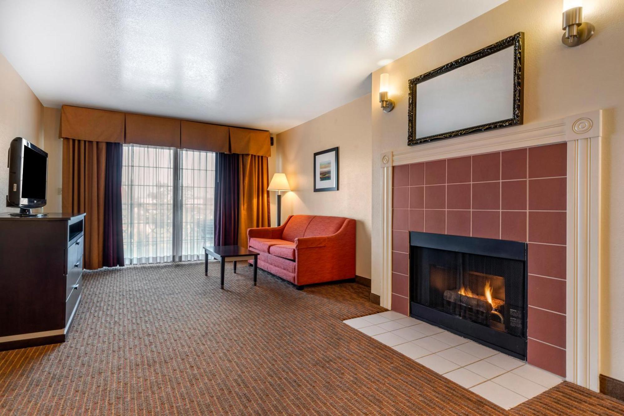 Best Western Luxury Inn Tracy Extérieur photo